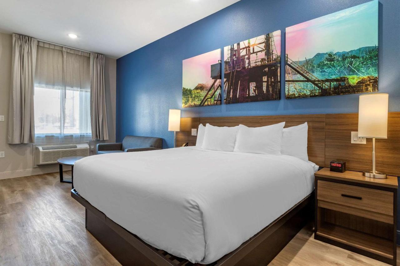 Clarion Pointe Port Arthur-beaumont South Hotel